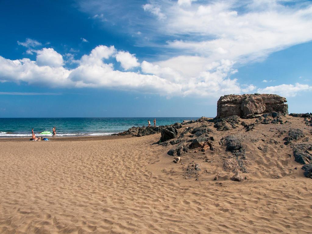 Beach House Adelfas San Agustin Mci Zewnętrze zdjęcie